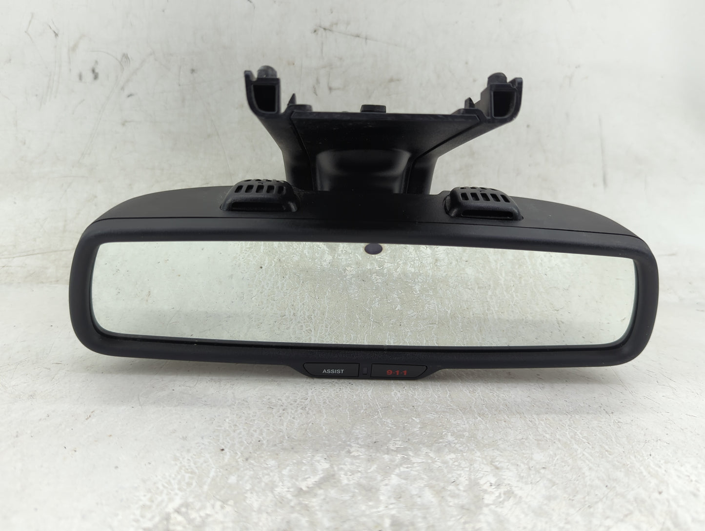 2015-2016 Chrysler 300 Interior Rear View Mirror Replacement OEM P/N:68213388AC Fits Fits 2015 2016 OEM Used Auto Parts - Oe
