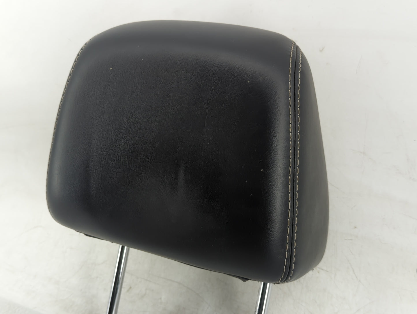 2016 Chrysler 300 Headrest Head Rest Front Driver Passenger Seat Fits OEM Used Auto Parts - Oemusedautoparts1.com