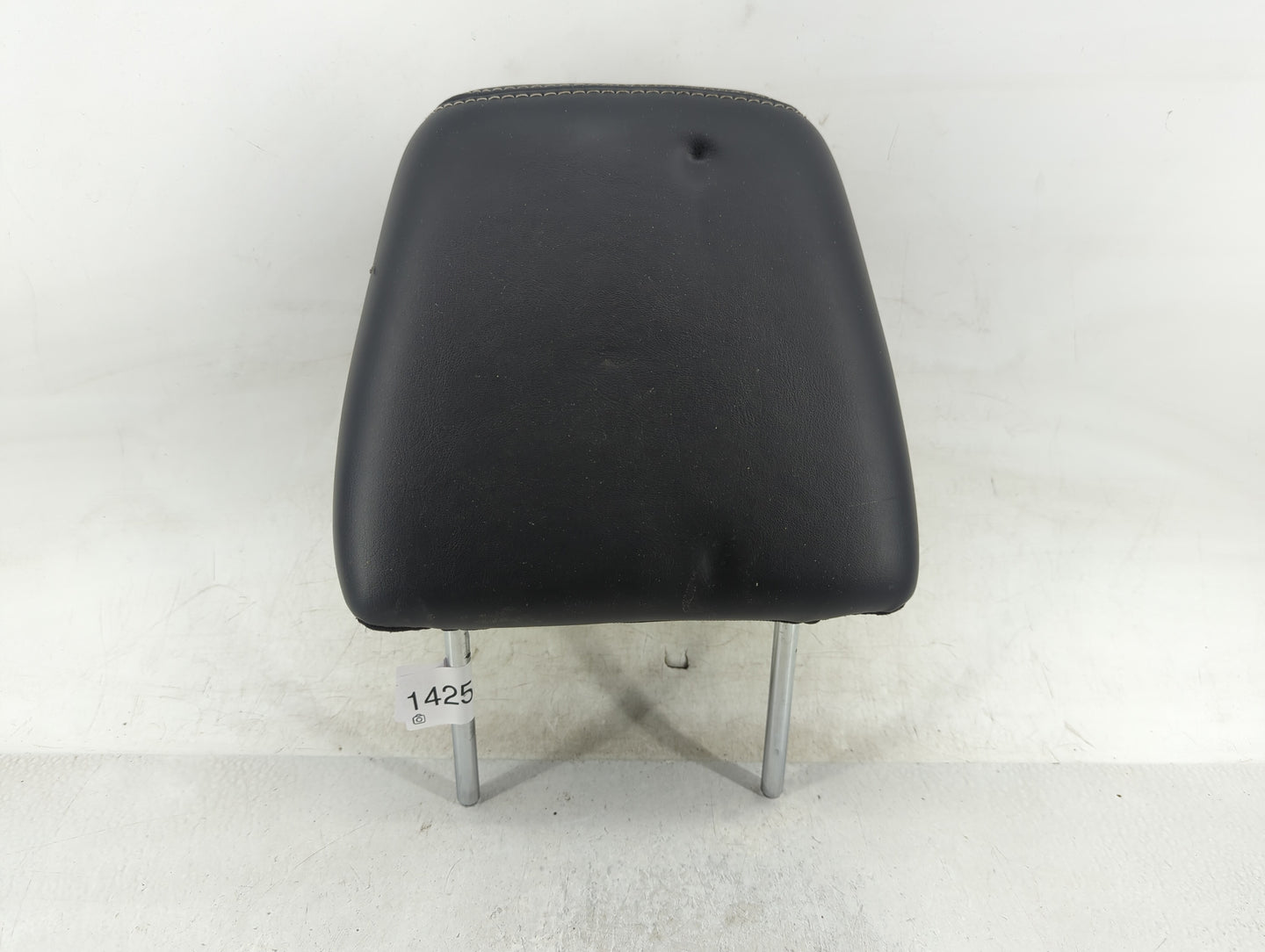 2016 Chrysler 300 Headrest Head Rest Front Driver Passenger Seat Fits OEM Used Auto Parts - Oemusedautoparts1.com