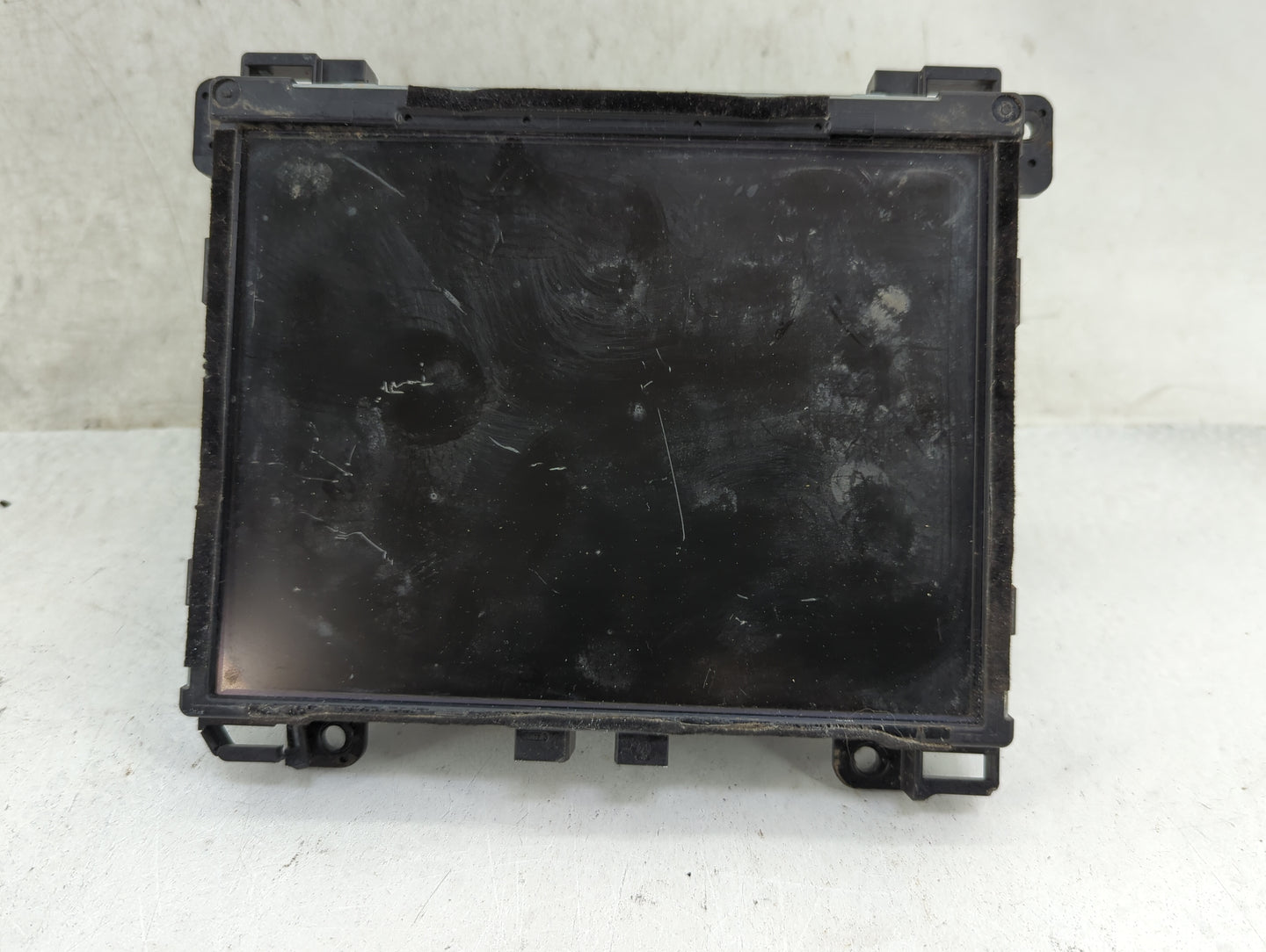 2016 Chrysler 300 Radio AM FM Cd Player Receiver Replacement P/N:T00BE131672016 68258398AF, QNG-BE2801, 6434C-BE2801 Fits OE