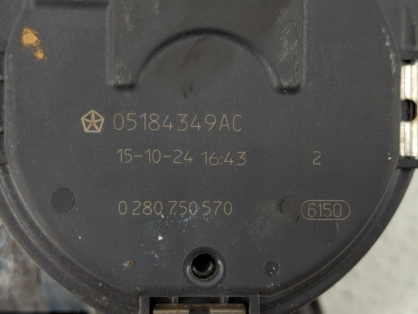 2011-2018 Chrysler 300 Throttle Body P/N:05184349AC 05184349AE, 05184349AF Fits Fits 2011 2012 2013 2014 2015 2016 2017 2018