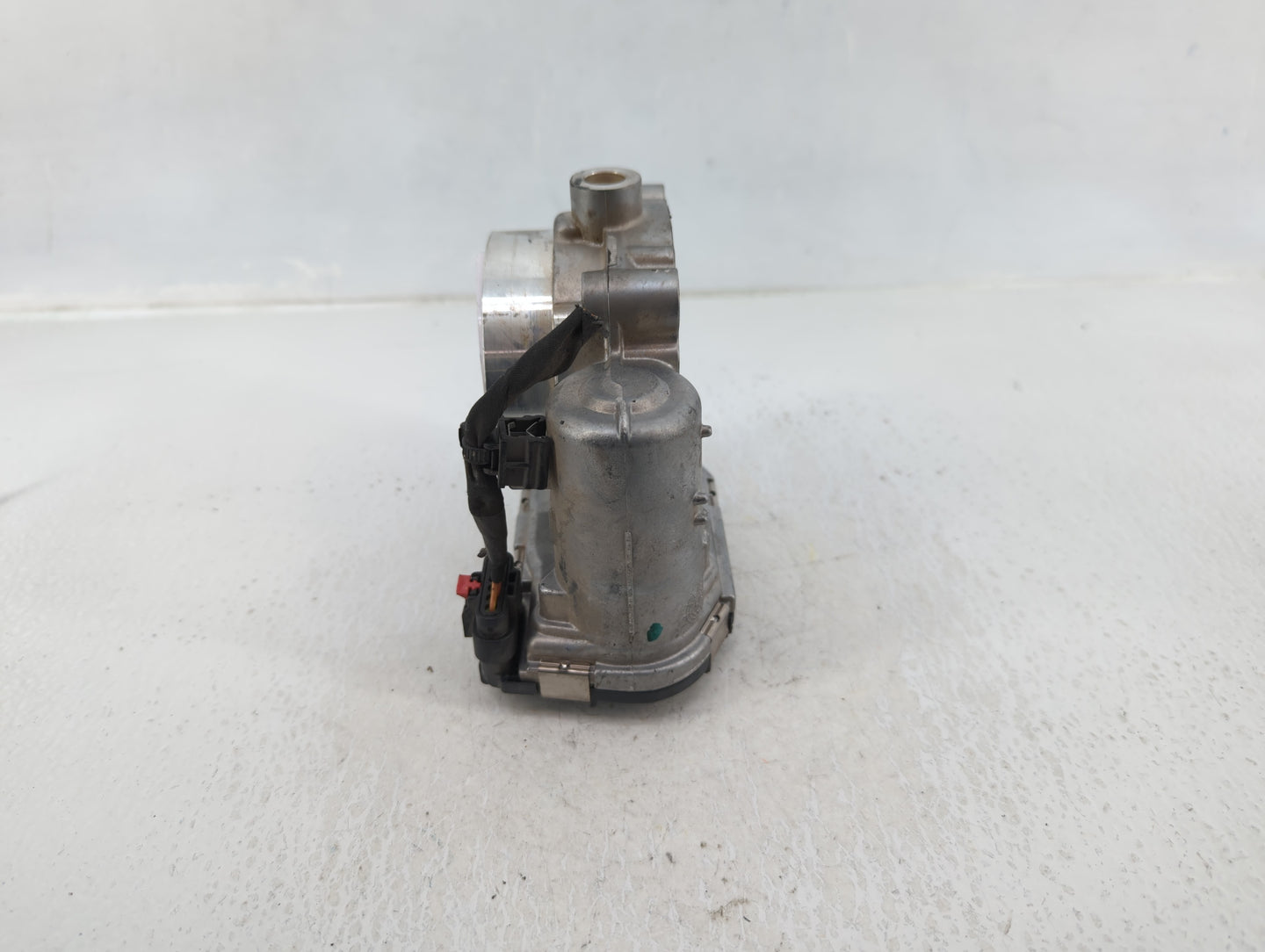 2011-2022 Chrysler 300 Throttle Body P/N:05184349AC Fits Fits 2011 2012 2013 2014 2015 2016 2017 2018 2019 2020 2021 2022 OE