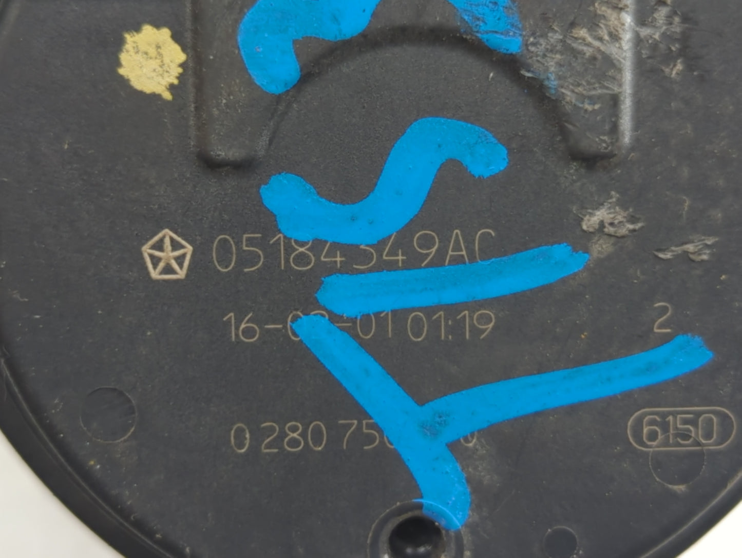 2011-2022 Chrysler 300 Throttle Body P/N:05184349AC Fits Fits 2011 2012 2013 2014 2015 2016 2017 2018 2019 2020 2021 2022 OE