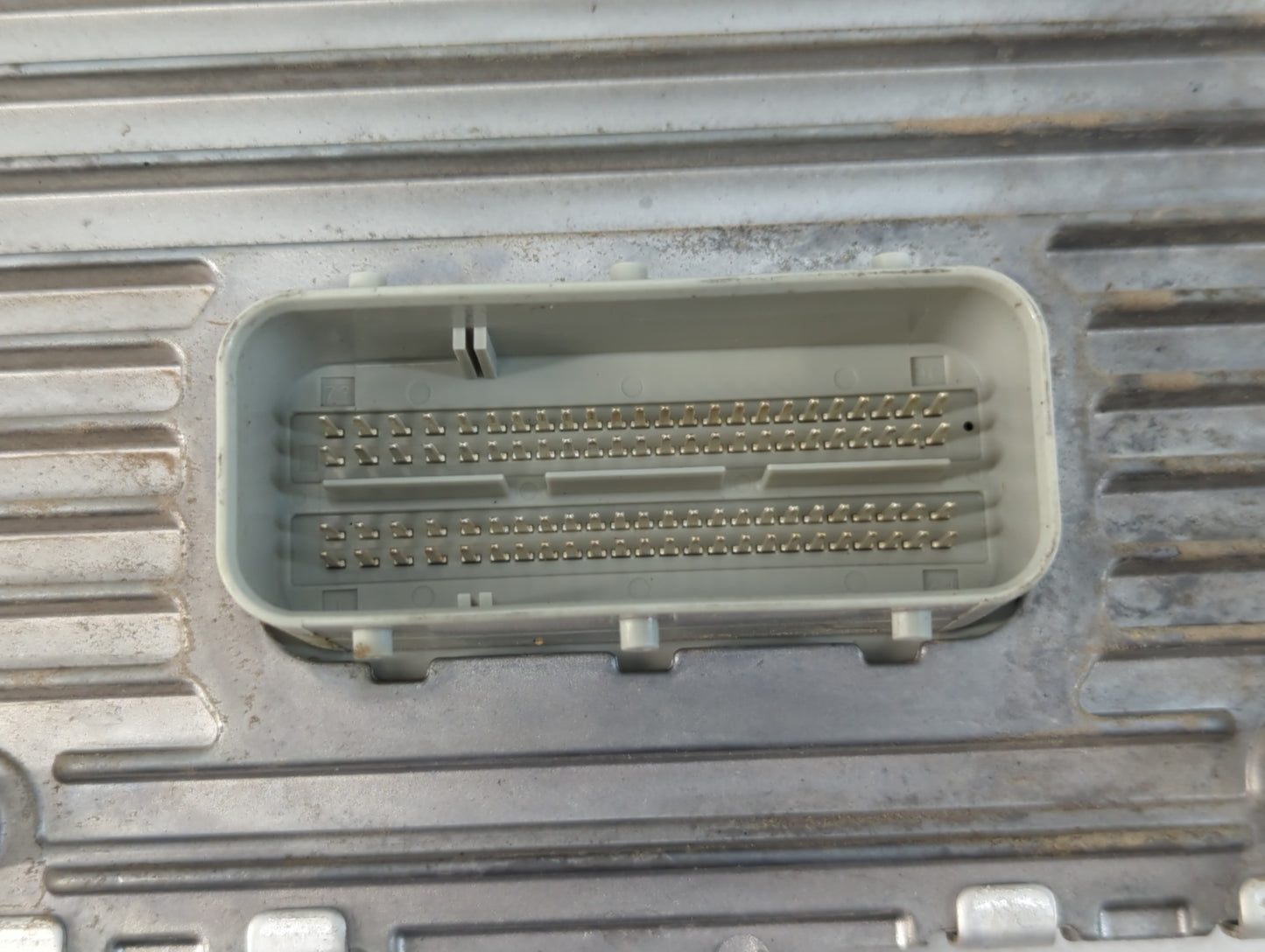 2016-2017 Chrysler 300 PCM Engine Control Computer ECU ECM PCU OEM P/N:P68274773AC Fits Fits 2016 2017 OEM Used Auto Parts -