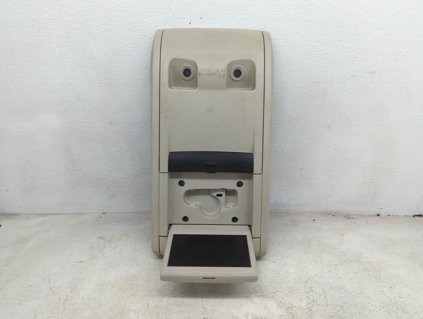 Chrysler Town And Country Information Display Screen Beige - Oemusedautoparts1.com