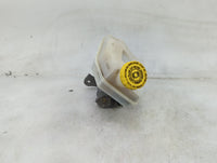 Chrysler Town And Country Brake Master Cylinder 1490347 - Oemusedautoparts1.com
