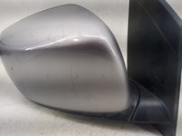2016 Chrysler Town and Country Passenger Side View Mirror - Right Door Mirror OEM Used - Oemusedautoparts1.com