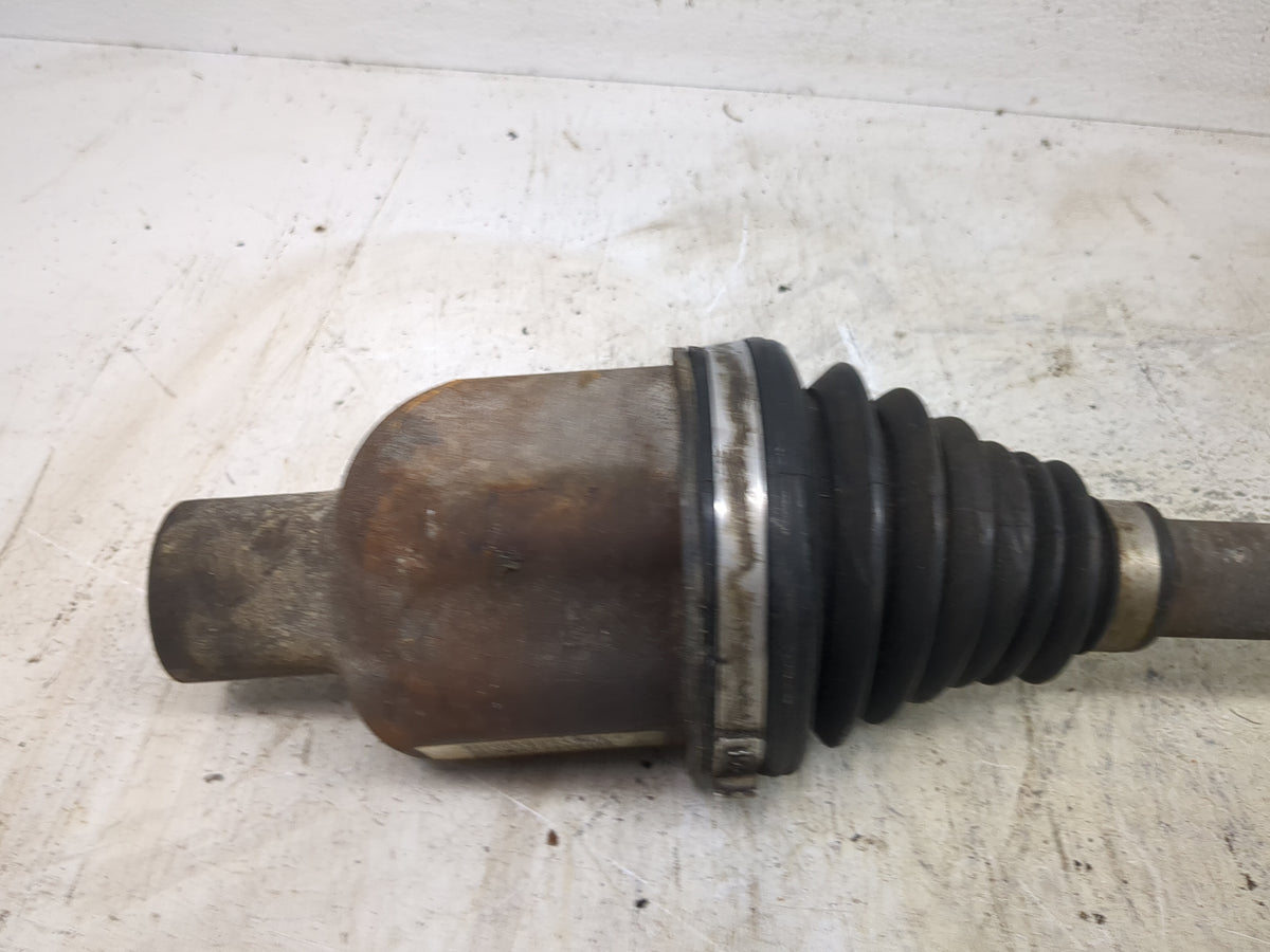 2016 Chrysler Town And Country Axle Shaft Front Passenger Cv C/v - Oemusedautoparts1.com