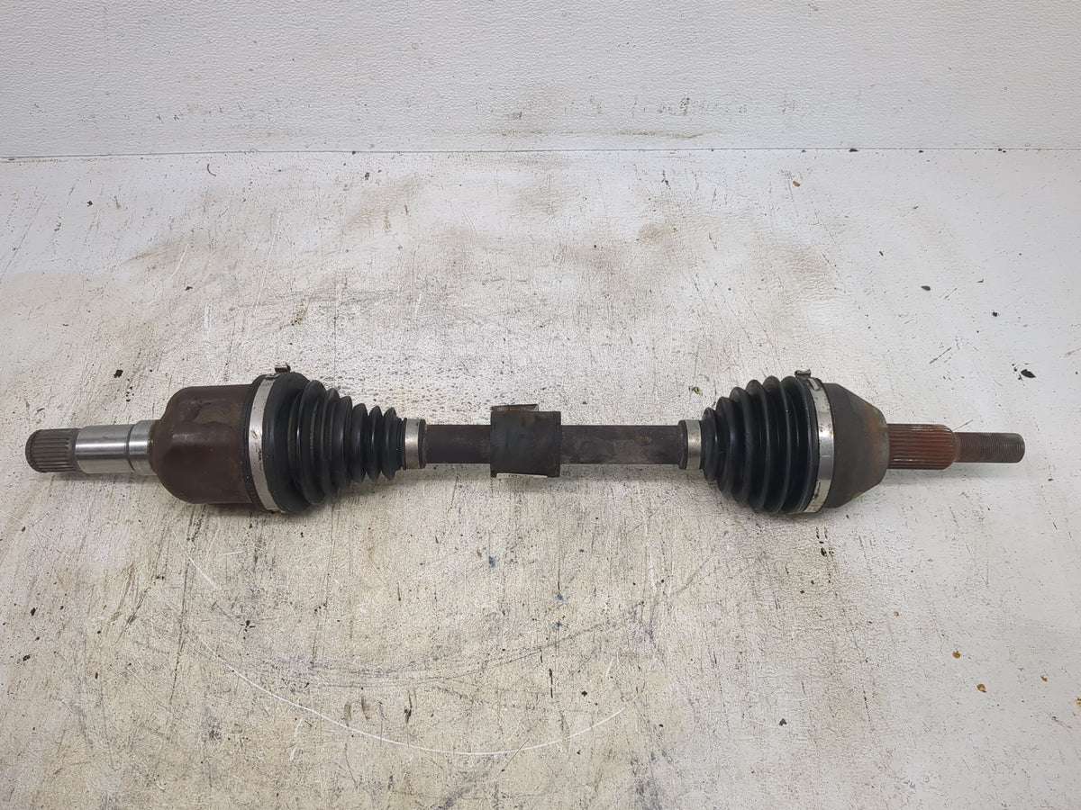Chrysler Town And Country Axle Shaft Front Driver Cv C/v 1520036 - Oemusedautoparts1.com