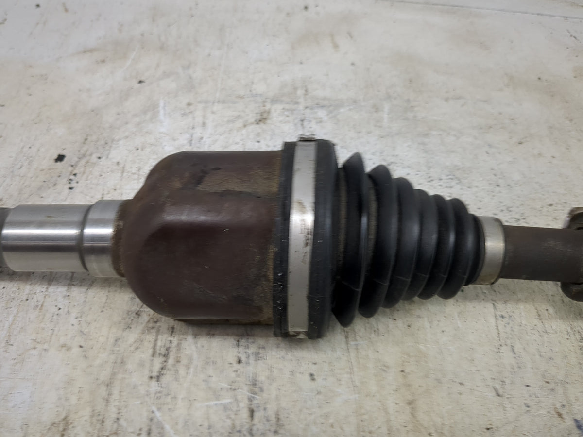 Chrysler Town And Country Axle Shaft Front Driver Cv C/v 1520036 - Oemusedautoparts1.com