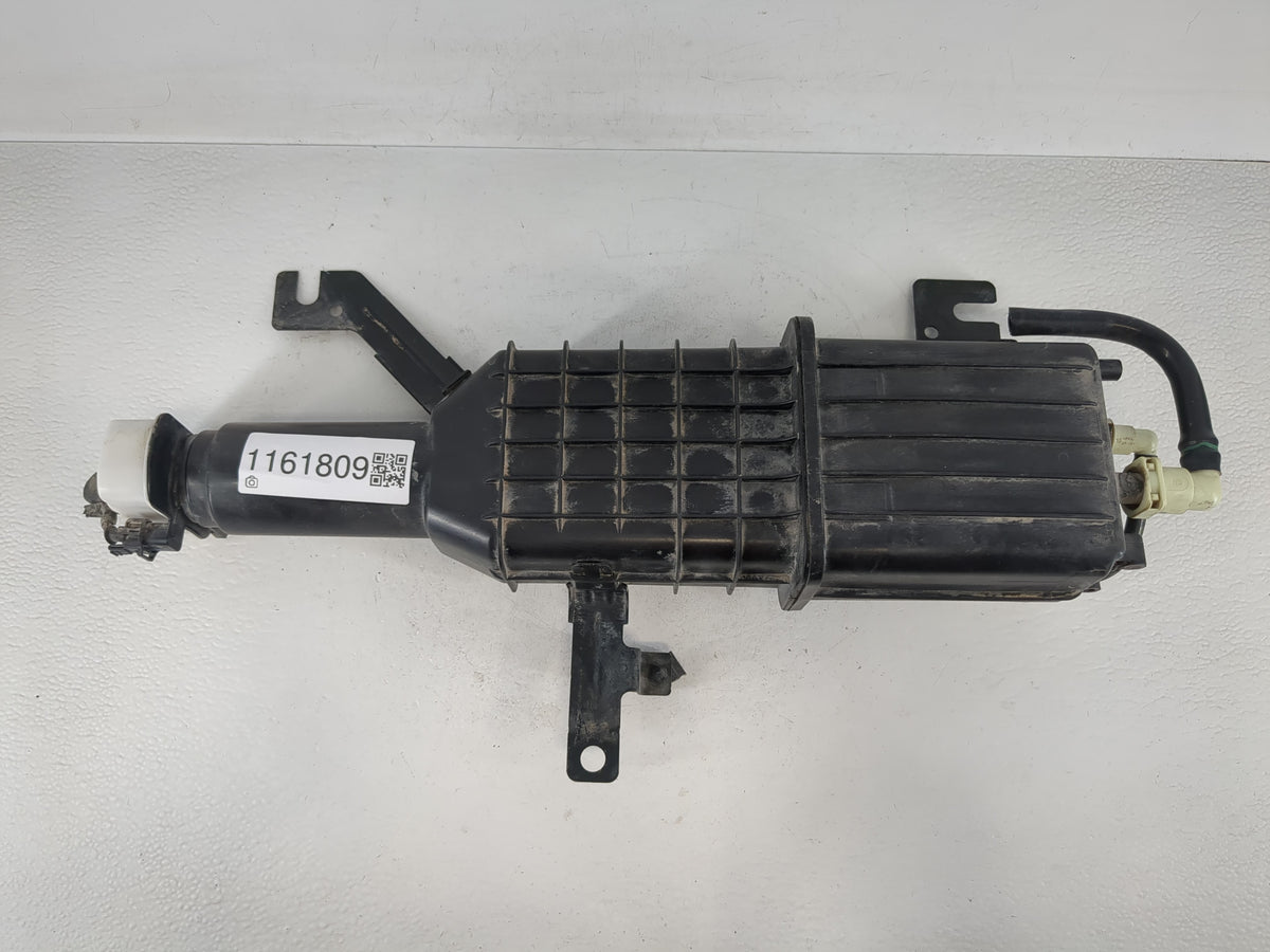2016 Chrysler Town & Country Fuel Vapor Charcoal Canister 1161809 - Oemusedautoparts1.com