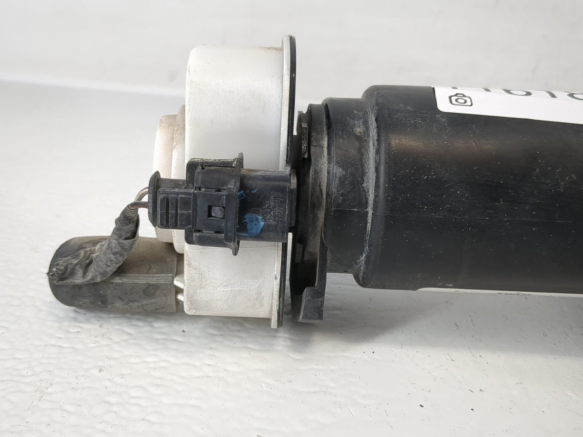 2016 Chrysler Town & Country Fuel Vapor Charcoal Canister 1161809 - Oemusedautoparts1.com