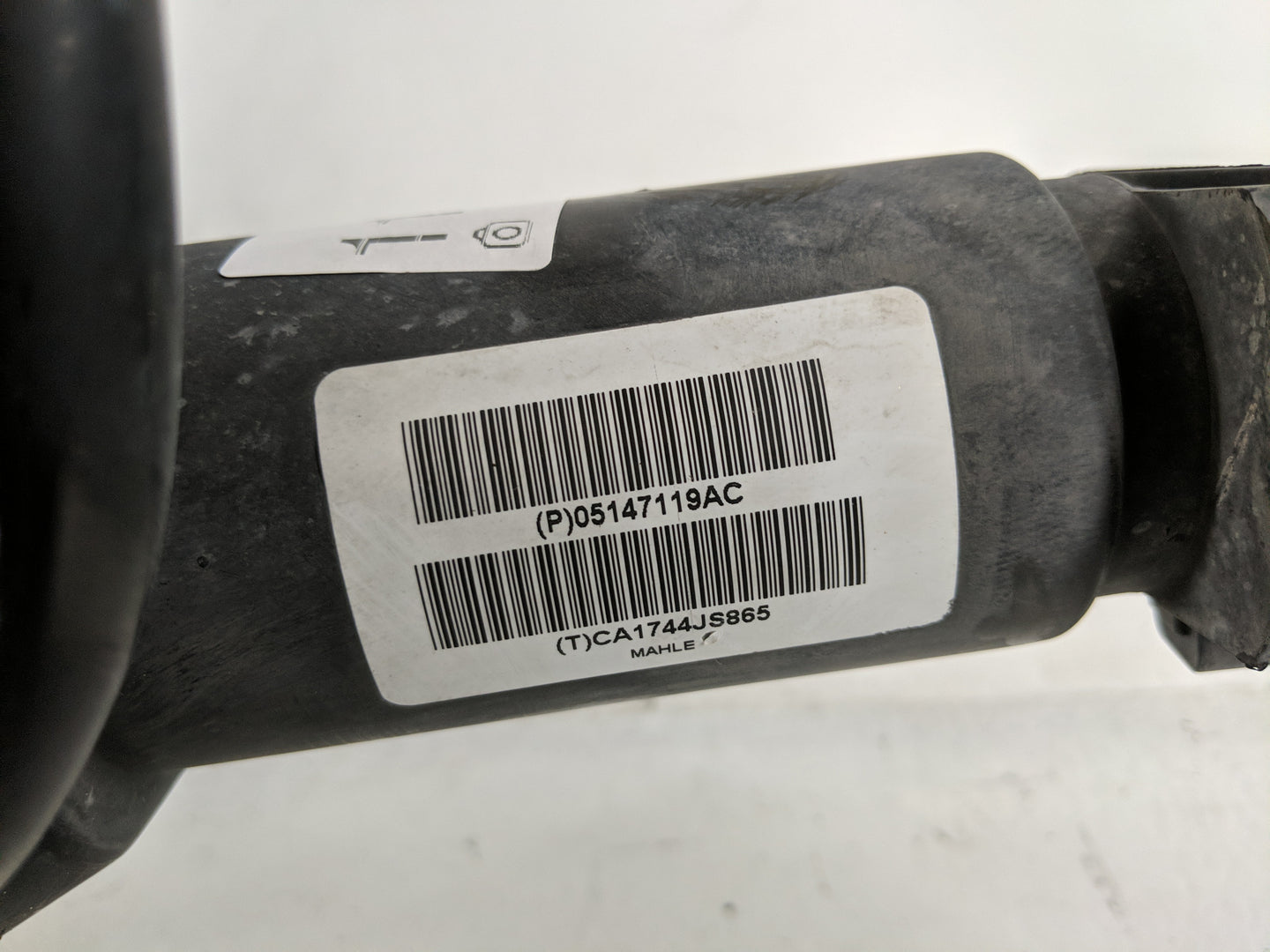 2016 Chrysler Town & Country Fuel Vapor Charcoal Canister 1188100 - Oemusedautoparts1.com