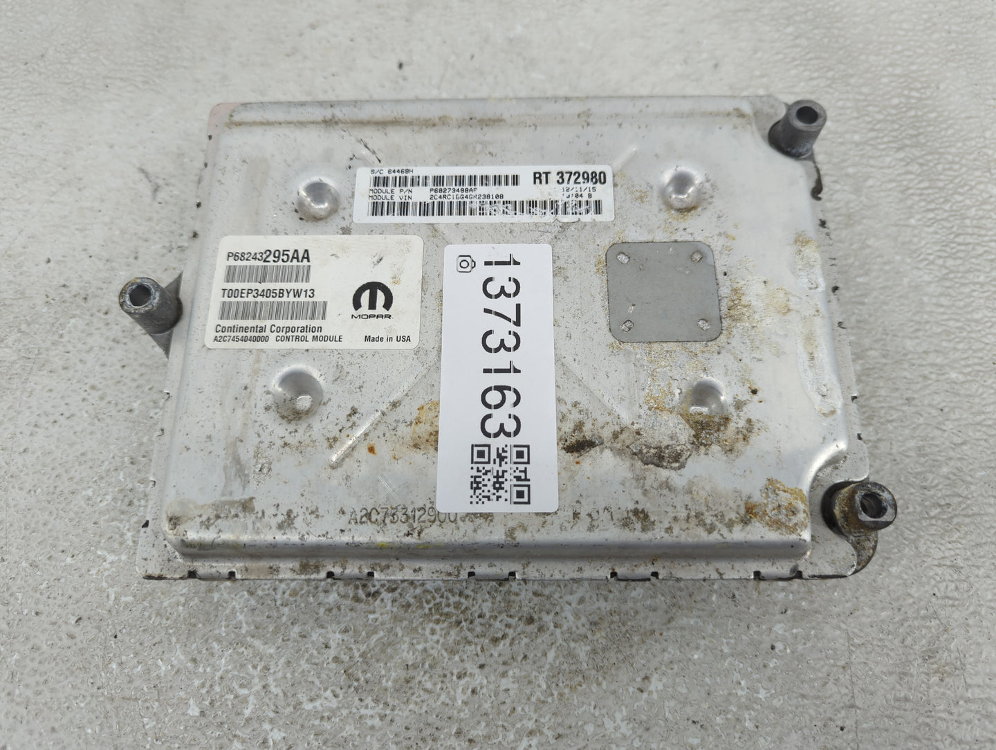 2016 Chrysler Town & Country PCM Engine Control Computer ECU ECM PCU OEM P/N:P68243295AA Fits Fits 2017 2018 2019 2020 OEM U