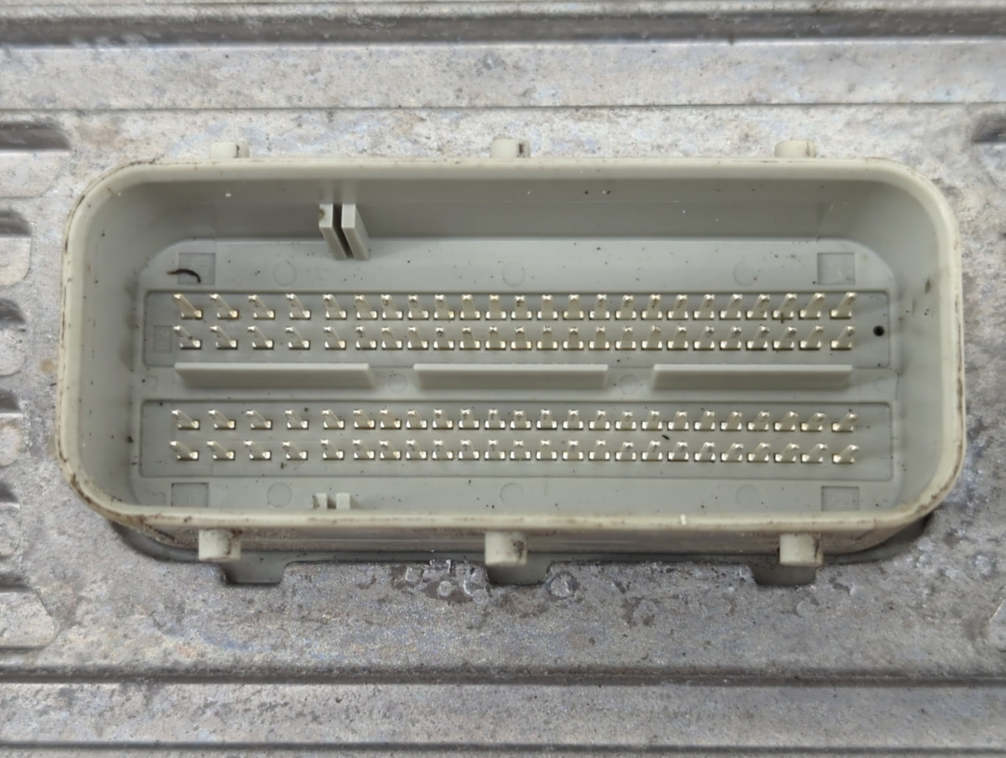 2016 Chrysler Town & Country PCM Engine Control Computer ECU ECM PCU OEM P/N:P68243295AA Fits Fits 2017 2018 2019 2020 OEM U