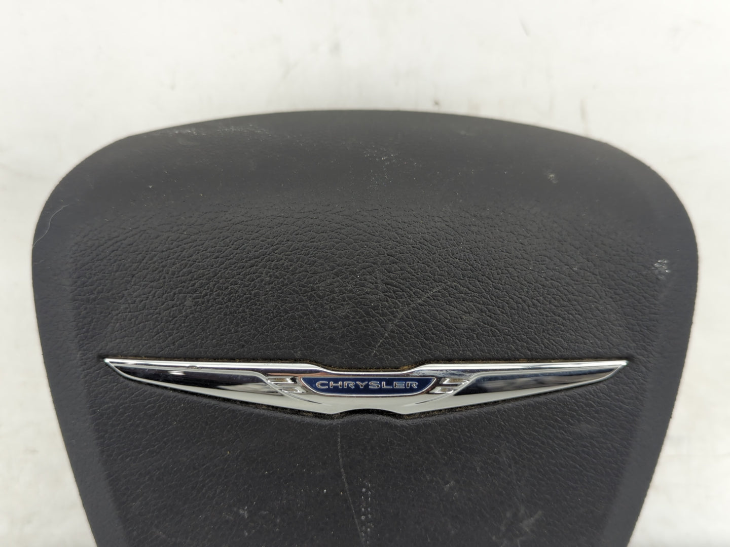 2013-2016 Chrysler Town & Country Air Bag Driver Left Steering Wheel Mounted P/N:1QK22DX9AF Fits Fits 2013 2014 2015 2016 OE