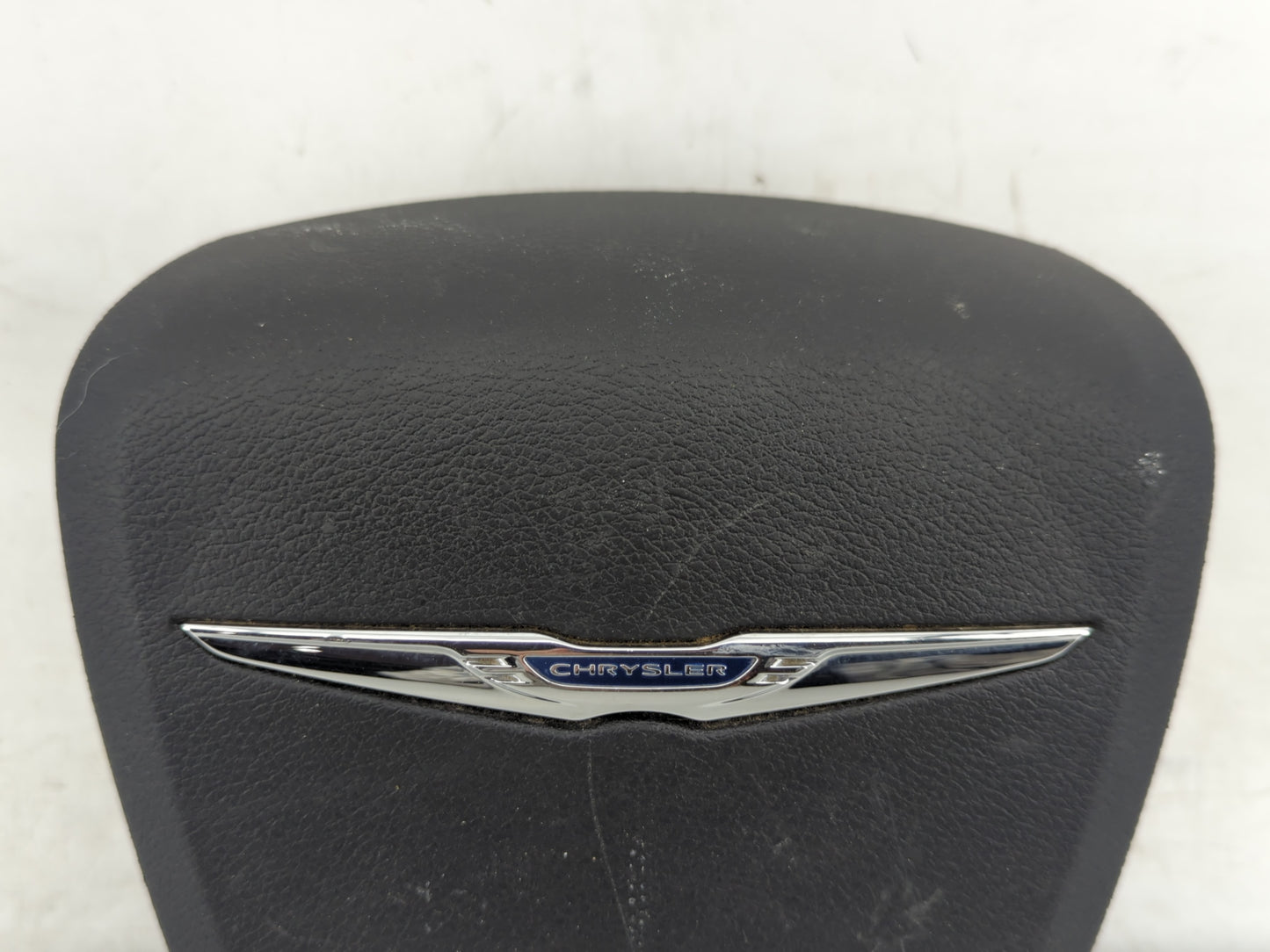 2013-2016 Chrysler Town & Country Air Bag Driver Left Steering Wheel Mounted P/N:1QK22DX9AF Fits Fits 2013 2014 2015 2016 OE