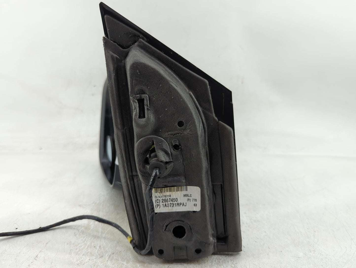 2011-2016 Chrysler Town & Country Driver Side View Mirror - Left Door Mirror OEM Used - Oemusedautoparts1.com