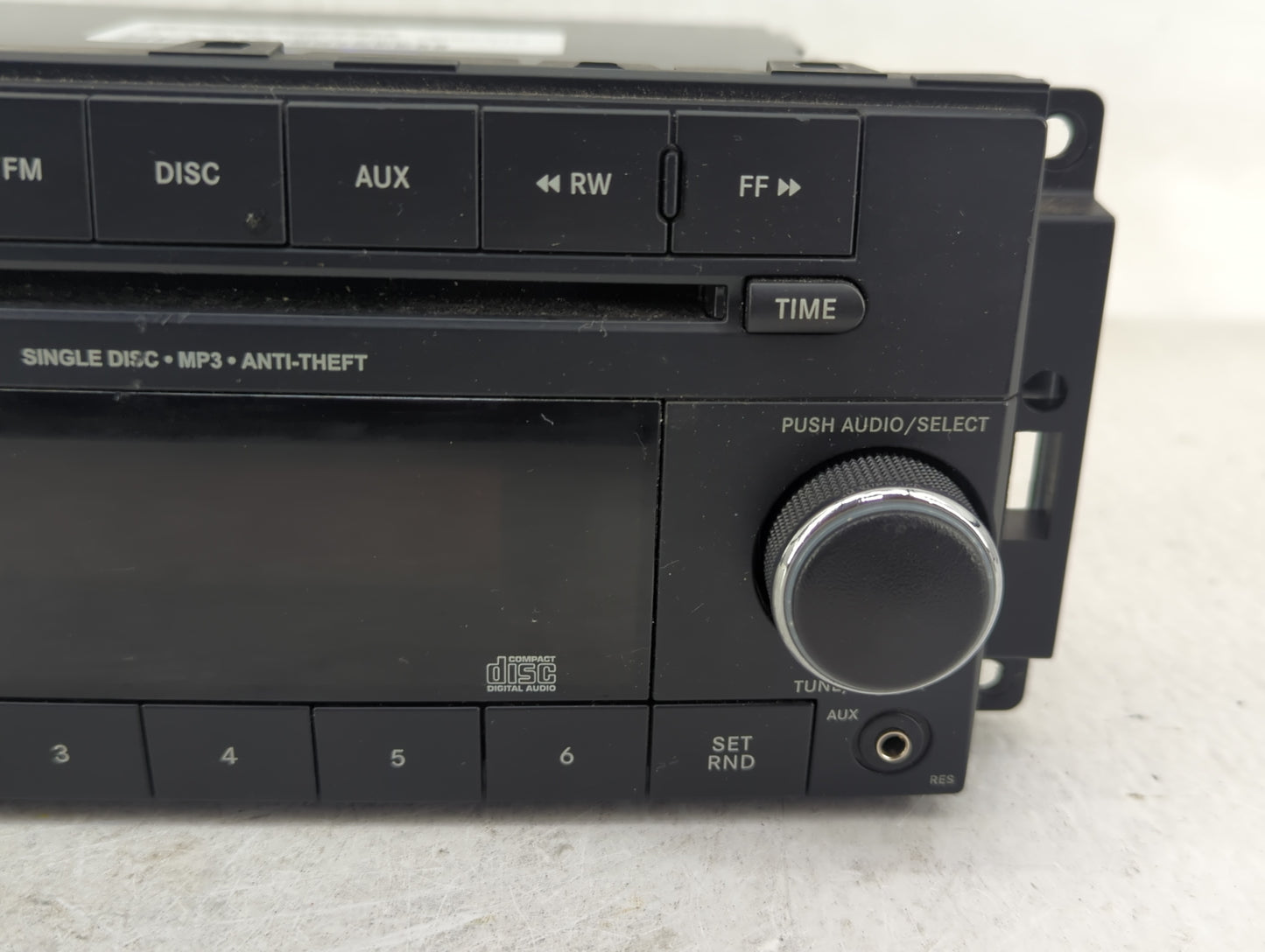 2012-2016 Chrysler Town & Country Radio AM FM Cd Player Receiver Replacement P/N:05091301AC Fits OEM Used Auto Parts - Oemus