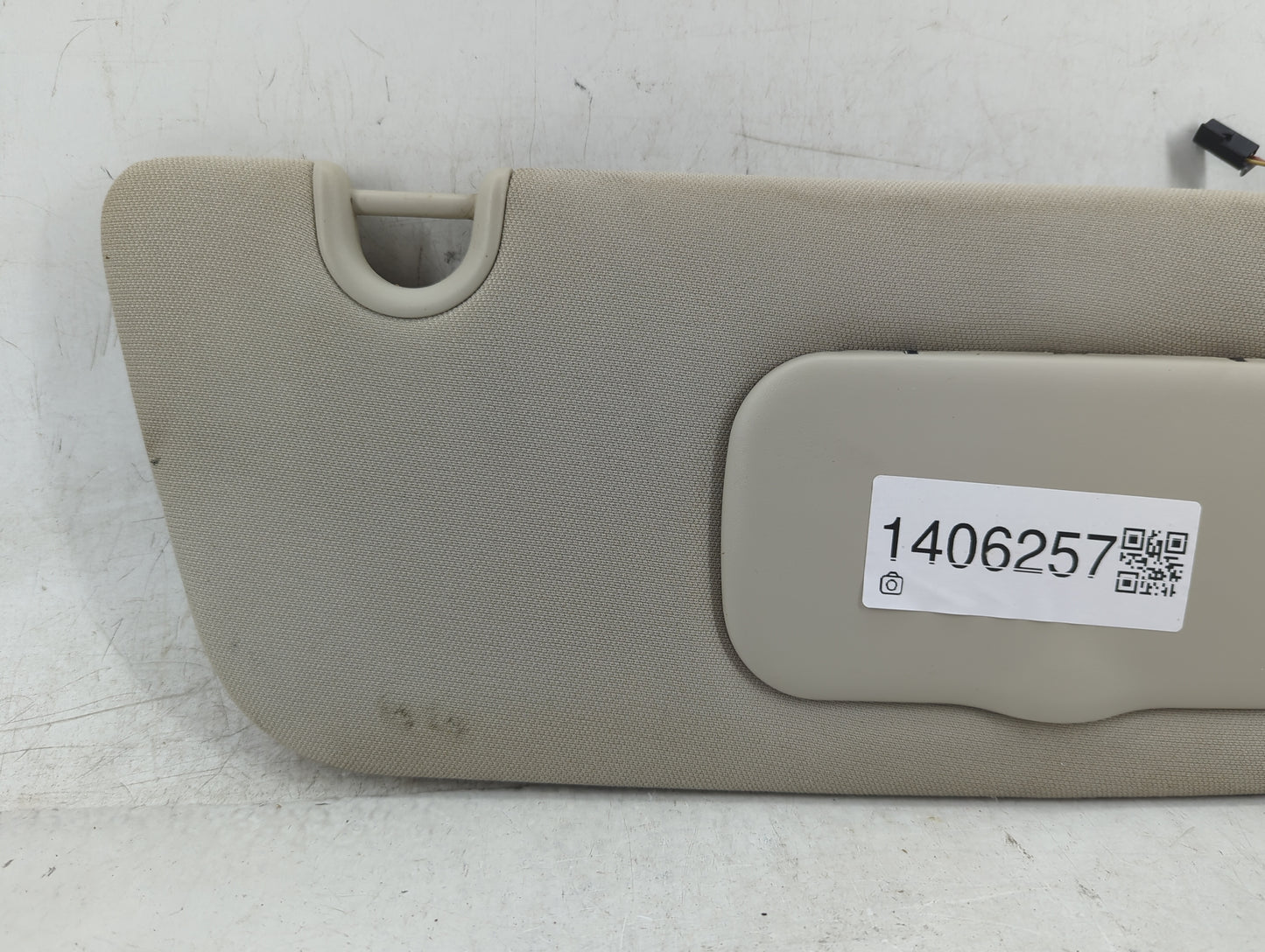 2011-2016 Chrysler Town & Country Sun Visor Shade Replacement Passenger Right Mirror Fits OEM Used Auto Parts - Oemusedautop