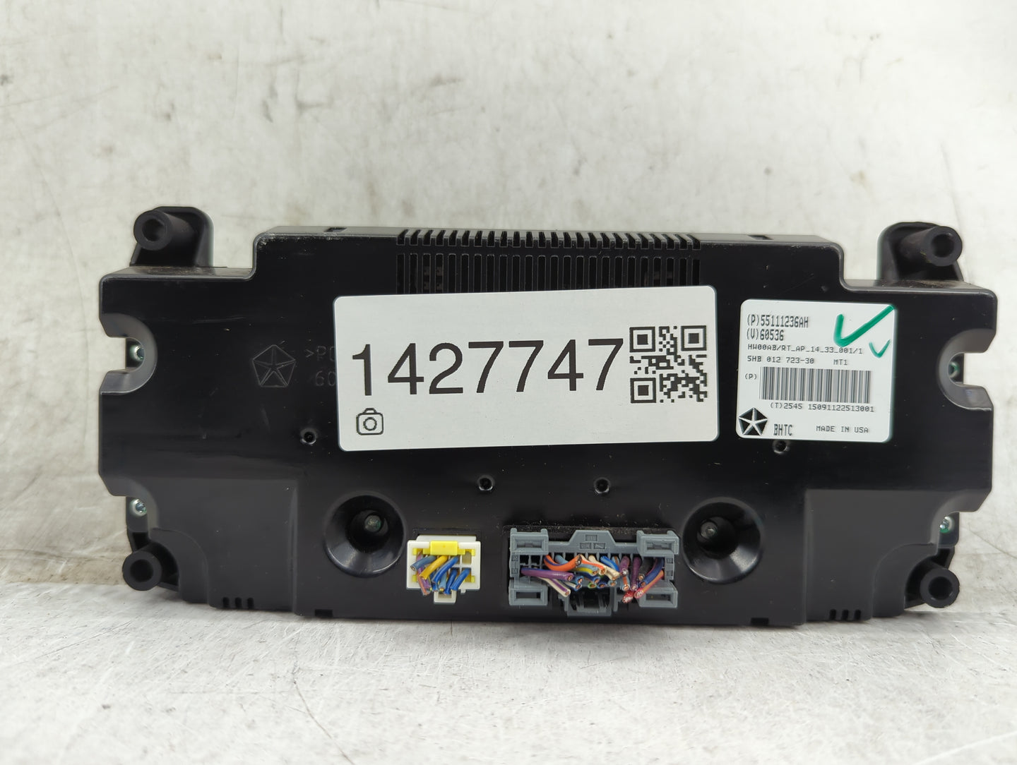 2011-2016 Chrysler Town & Country Climate Control Module Temperature AC/Heater Replacement P/N:55111236AH Fits OEM Used Auto