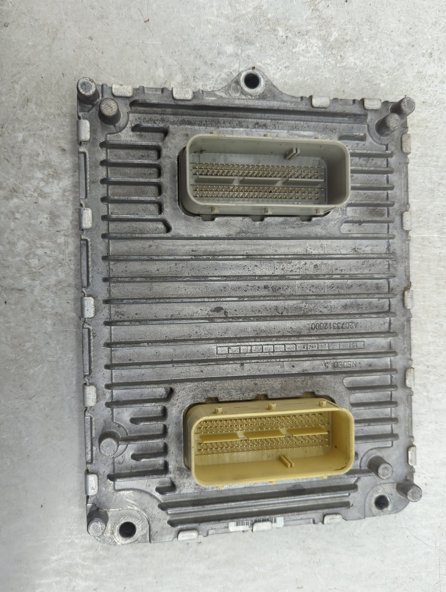 2016 Chrysler Town & Country PCM Engine Control Computer ECU ECM PCU OEM P/N:P68243295AA Fits Fits 2017 2018 2019 2020 OEM U
