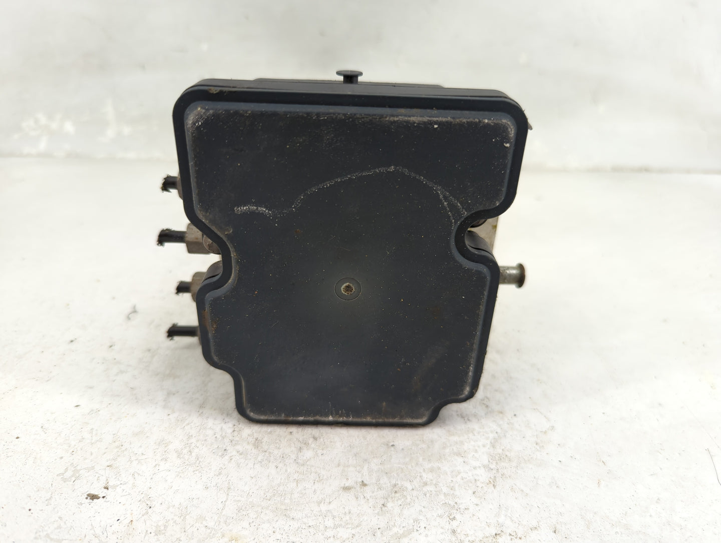 2014 Chrysler Town & Country ABS Pump Control Module Replacement P/N:P68183803AC Fits OEM Used Auto Parts - Oemusedautoparts