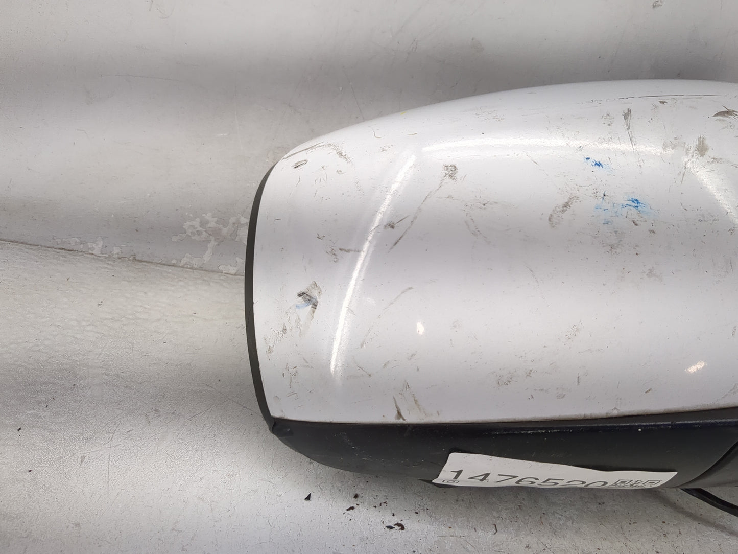 2016 Chrysler Town & Country Passenger Side View Mirror - Right Door Mirror OEM Used - Oemusedautoparts1.com