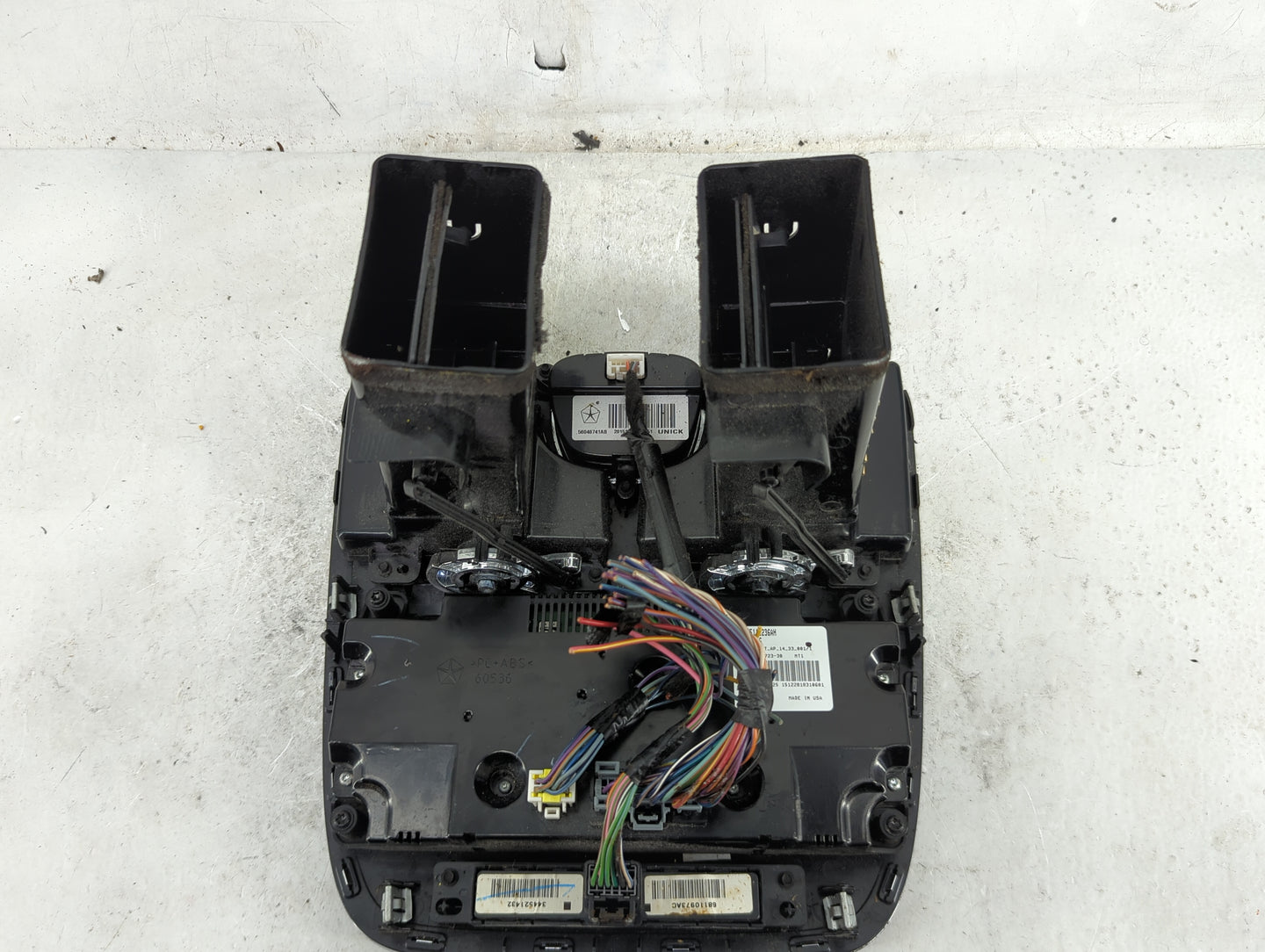 2011-2016 Chrysler Town & Country Climate Control Module Temperature AC/Heater Replacement Fits OEM Used Auto Parts - Oemuse