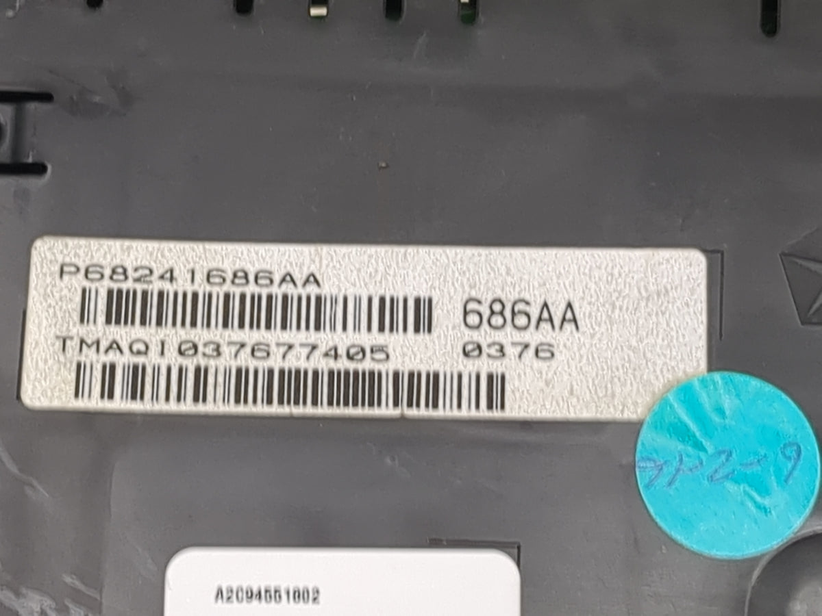 2015-2016 Chrysler Town & Country Instrument Cluster Speedometer Gauges P/N:P68241686AA TMAQ1037677405 Miles: Fits Fits 2015