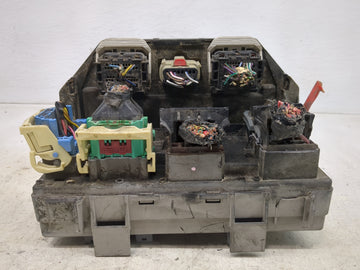 2015-2016 Chrysler Town & Country Fusebox Fuse Box Relay Module Tipm 1515461 - Oemusedautoparts1.com
