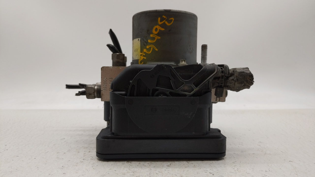 2014 Chrysler Town & Country ABS Pump Control Module Replacement P/N:P68183803AC Fits OEM Used Auto Parts - Oemusedautoparts