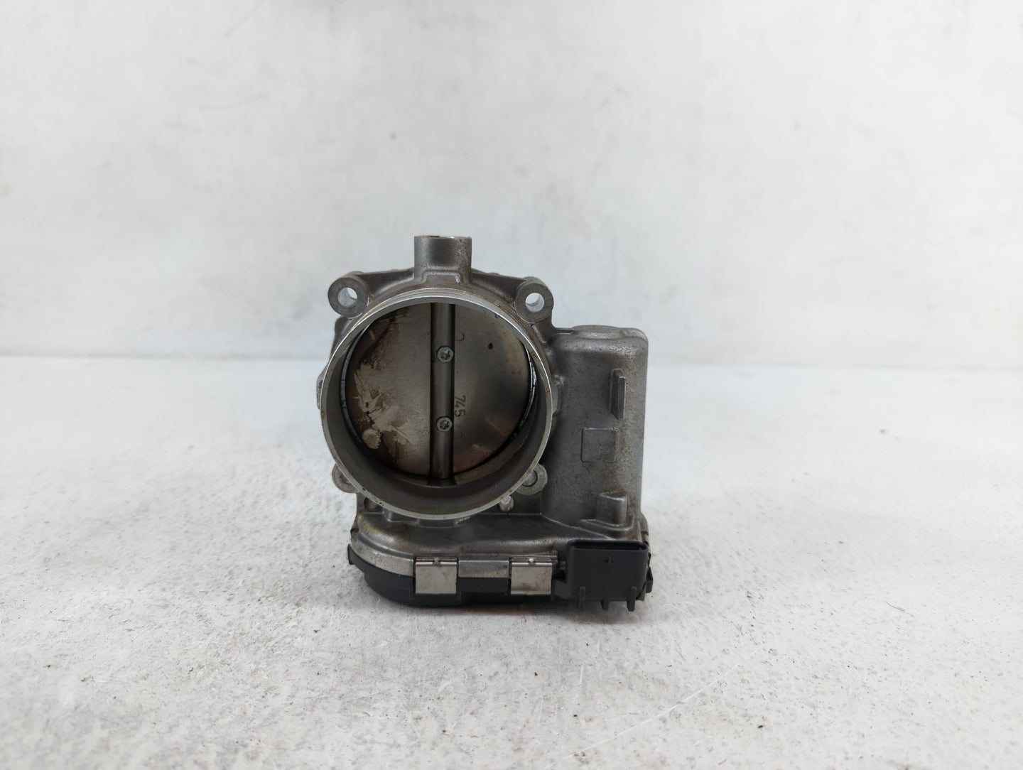 2011-2016 Chrysler Town & Country Throttle Body P/N:05184349AC Fits OEM Used Auto Parts - Oemusedautoparts1.com