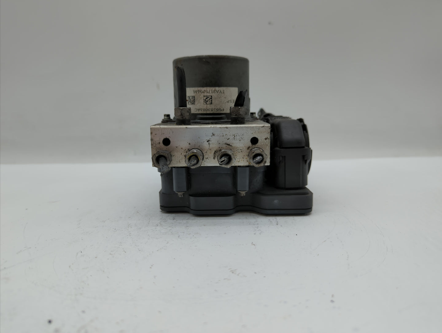 2014 Chrysler Town & Country ABS Pump Control Module Replacement P/N:P68183803AC Fits OEM Used Auto Parts - Oemusedautoparts