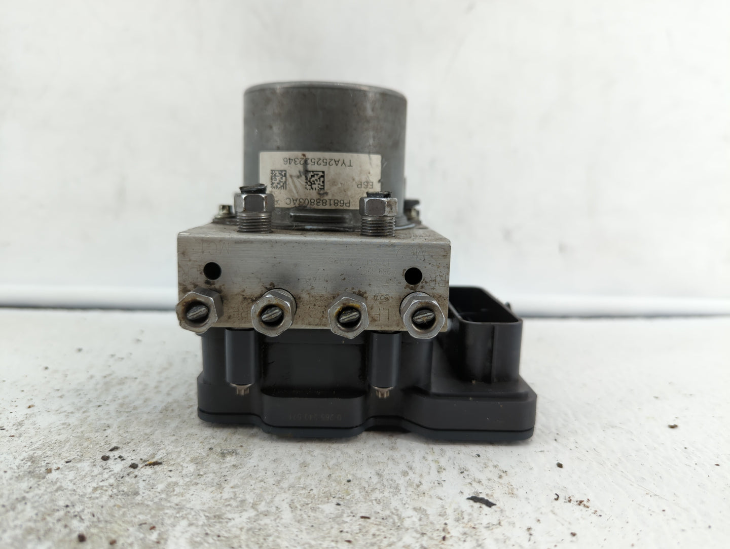 2014 Chrysler Town & Country ABS Pump Control Module Replacement P/N:68183803AC P68183803AC Fits OEM Used Auto Parts - Oemus