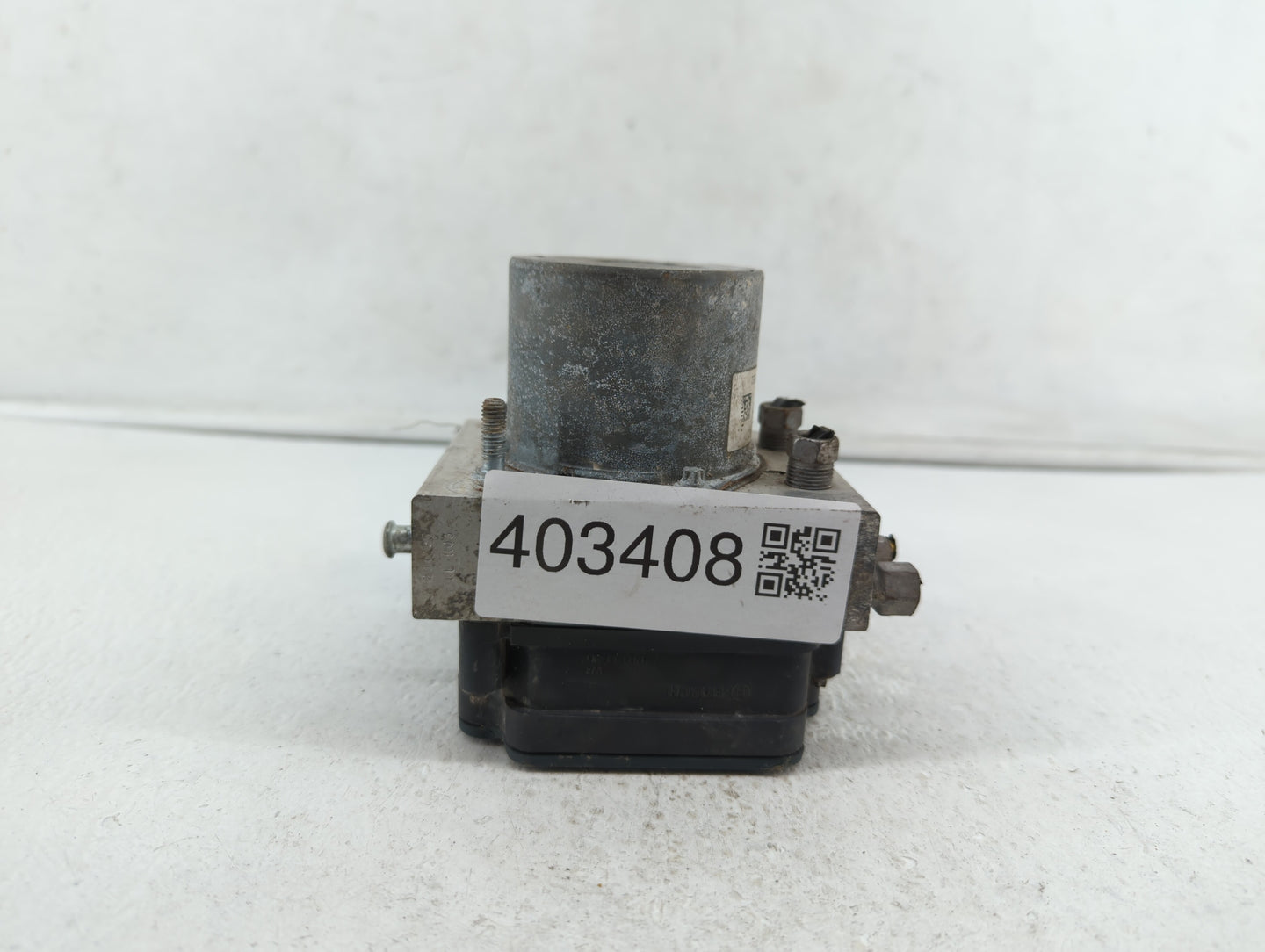 2014 Chrysler Town & Country ABS Pump Control Module Replacement P/N:68183803AC P68183803AC Fits OEM Used Auto Parts - Oemus