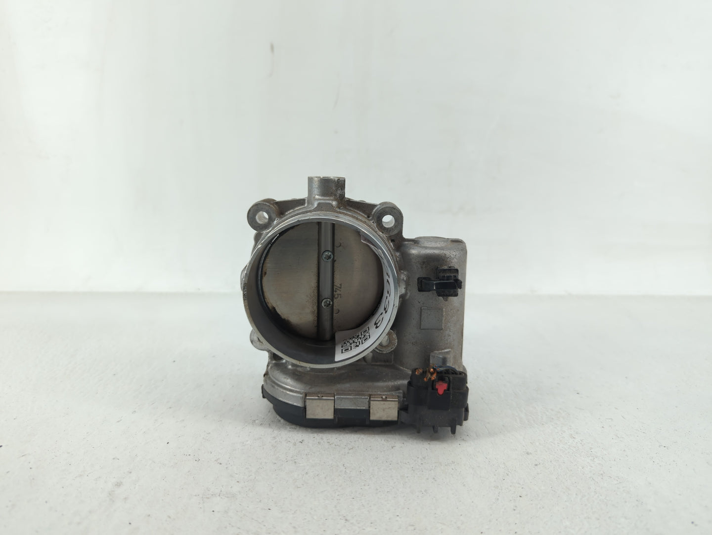 2011-2016 Chrysler Town & Country Throttle Body P/N:05184349AE 05184349AC Fits OEM Used Auto Parts - Oemusedautoparts1.com