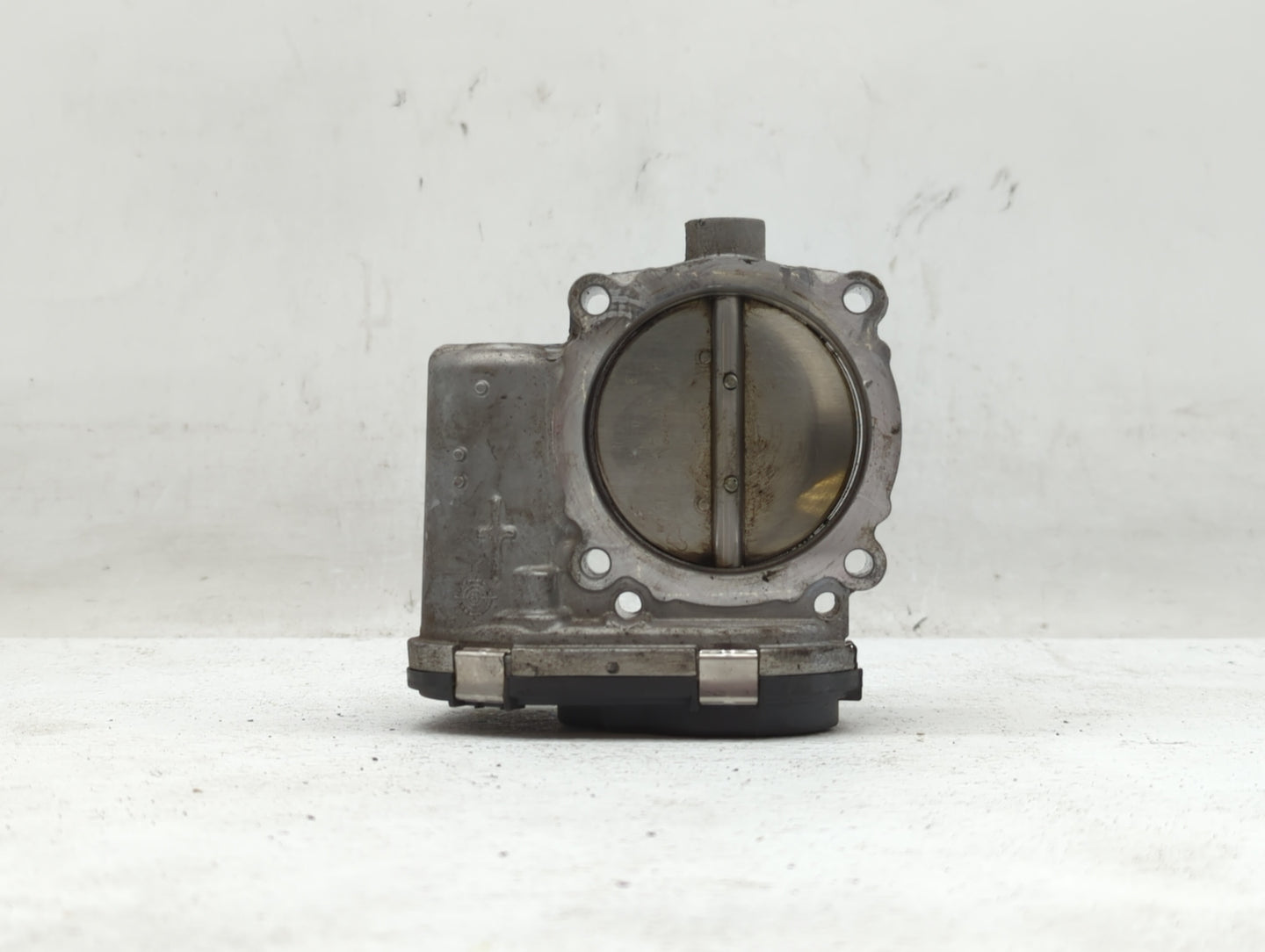 2011-2016 Chrysler Town & Country Throttle Body P/N:05184349AE 05184349AC Fits OEM Used Auto Parts - Oemusedautoparts1.com