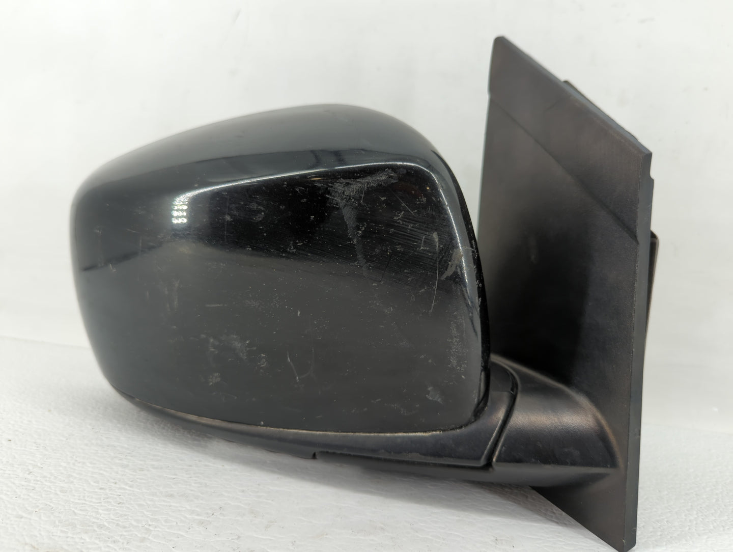 2011-2016 Chrysler Town & Country Passenger Side View Mirror - Right Door Mirror OEM Used - Oemusedautoparts1.com