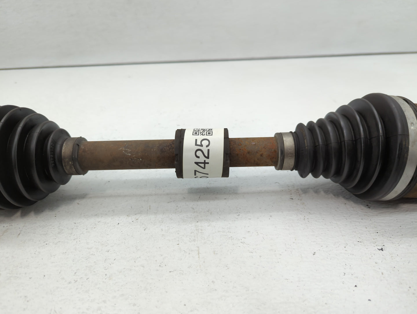 2011-2016 Chrysler Town & Country Axle Shaft Front Driver Cv C/v - Oemusedautoparts1.com