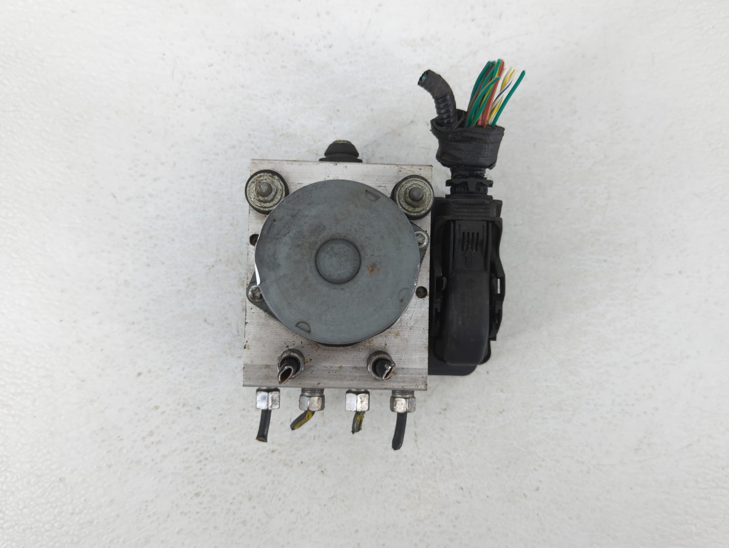 2015-2016 Chrysler Town & Country ABS Pump Control Module Replacement P/N:P68183803AC Fits Fits 2015 2016 2017 2018 2019 202