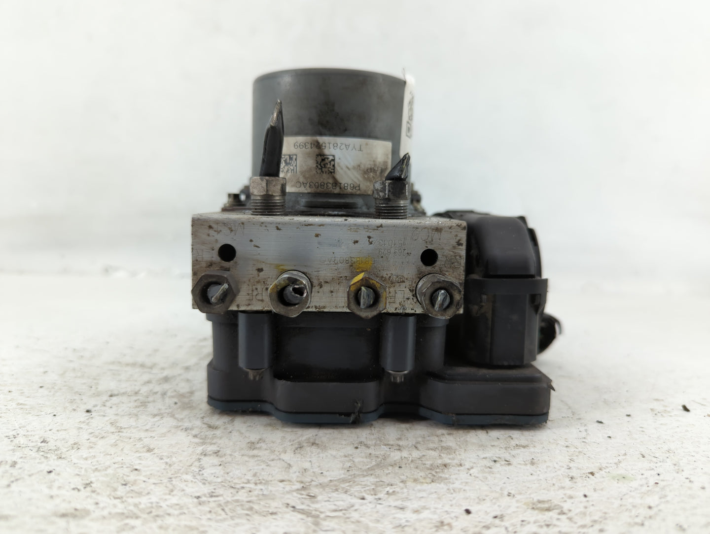2015-2016 Chrysler Town & Country ABS Pump Control Module Replacement P/N:P68183803AC Fits Fits 2015 2016 2017 2018 2019 202