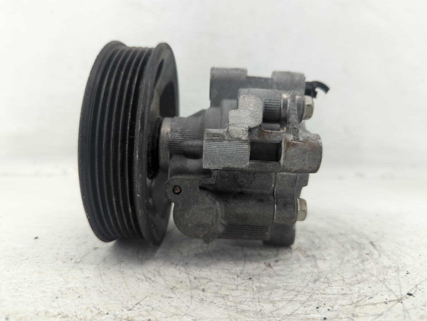 2011-2016 Chrysler Town & Country Power Steering Column Pump Oem - Oemusedautoparts1.com