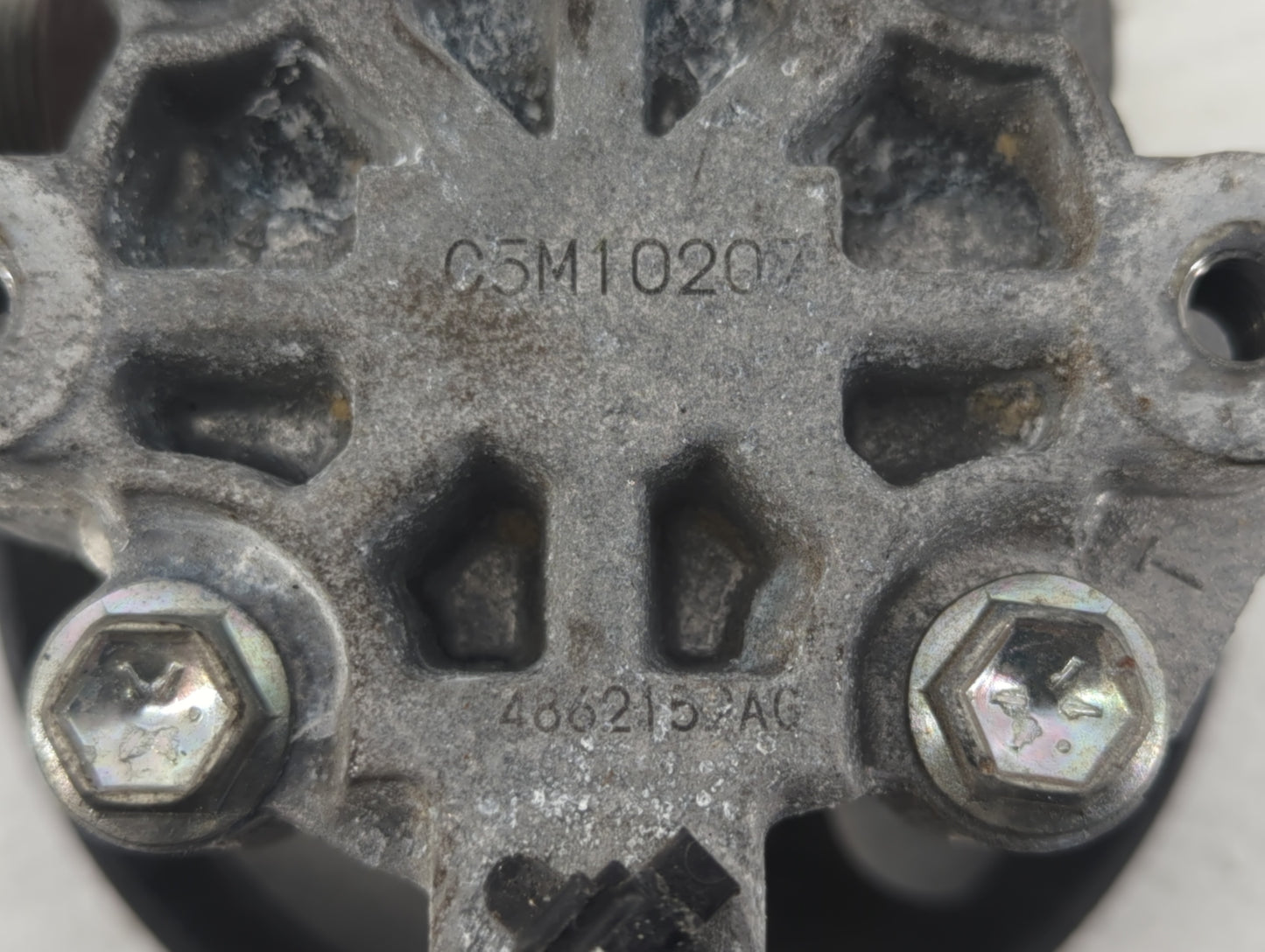 2011-2016 Chrysler Town & Country Power Steering Column Pump Oem - Oemusedautoparts1.com