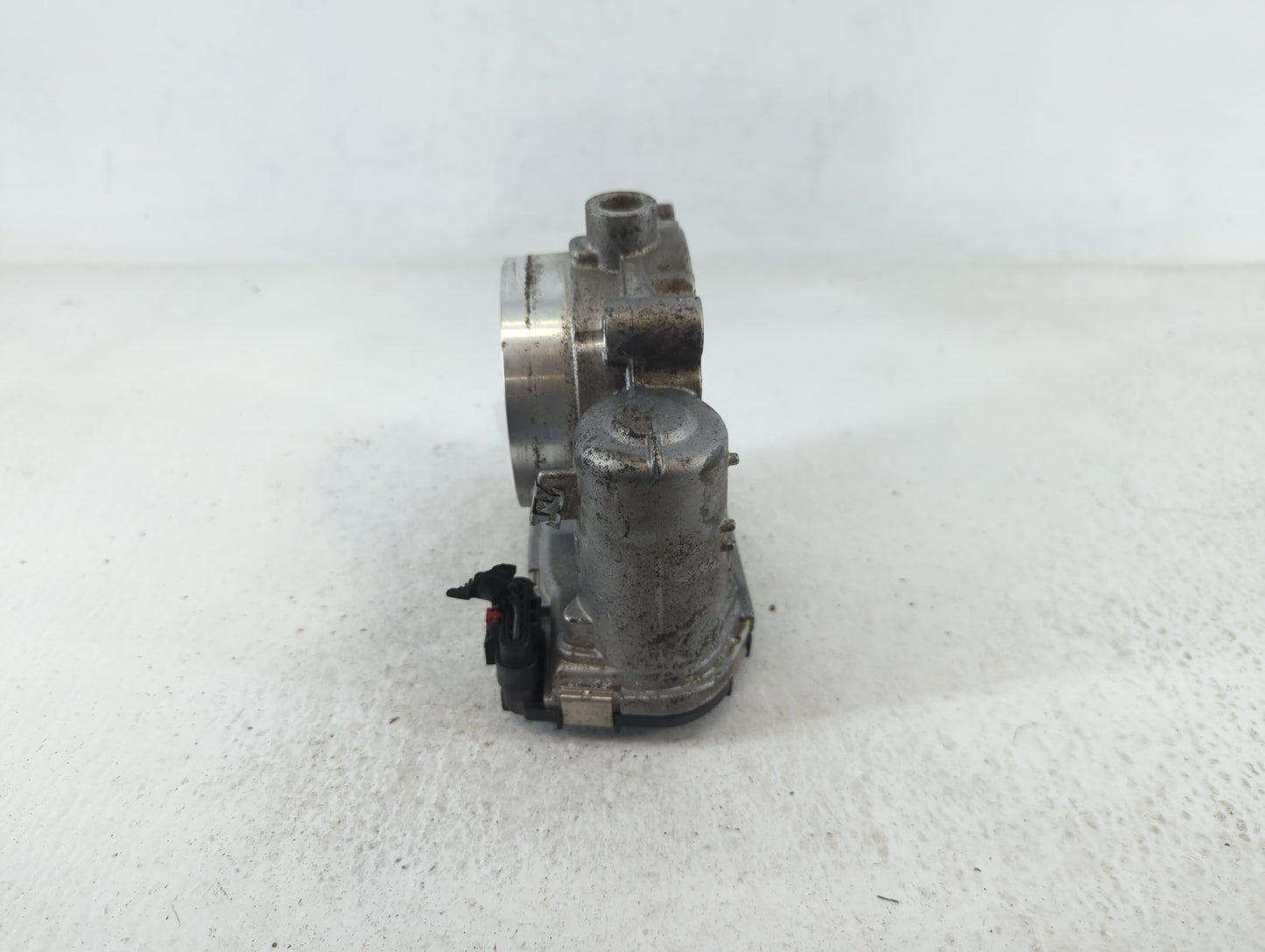 2011-2016 Chrysler Town & Country Throttle Body P/N:0 280 750 770 05184349AC Fits OEM Used Auto Parts - Oemusedautoparts1.co