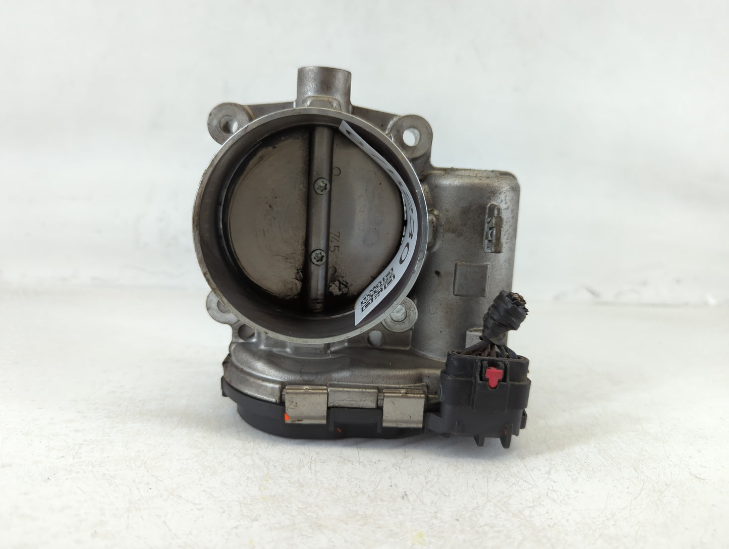 2011-2016 Chrysler Town & Country Throttle Body P/N:051844349AC Fits OEM Used Auto Parts - Oemusedautoparts1.com