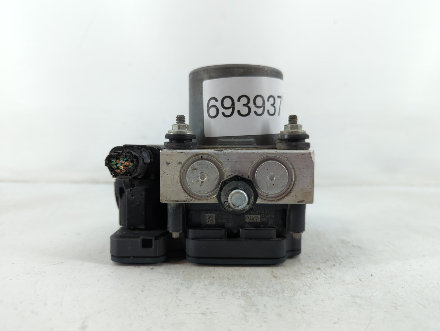 2014 Chrysler Town & Country ABS Pump Control Module Replacement P/N:P68183803AC Fits OEM Used Auto Parts - Oemusedautoparts