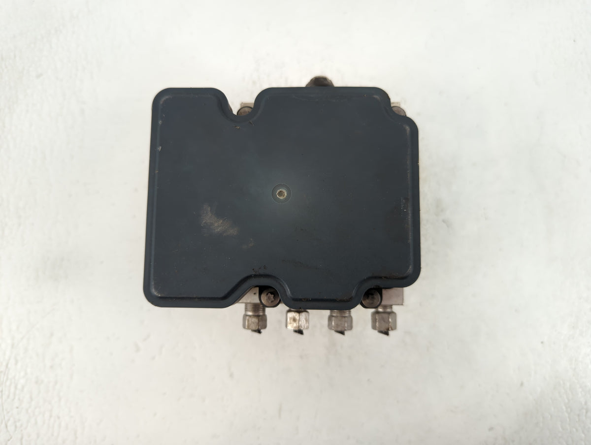 2014 Chrysler Town & Country Anti-Lock Brake ABS Pump Module Actuator OEM P/N:P68183803AC Fits OEM Used Auto Parts - Oemused