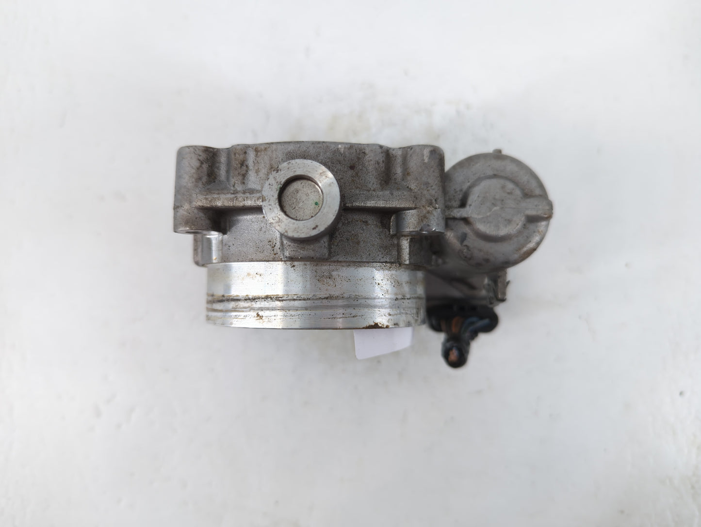 2011-2016 Chrysler Town & Country Throttle Body P/N:0 280 750 570 05184349AC Fits OEM Used Auto Parts - Oemusedautoparts1.co