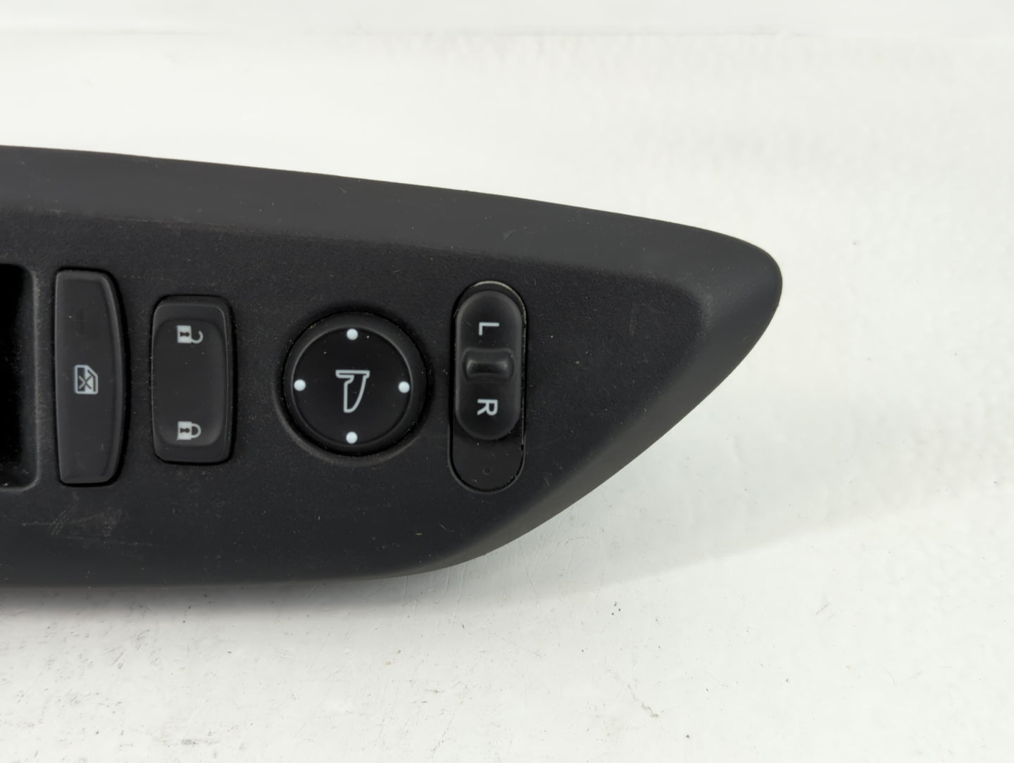 2012-2016 Chrysler Town & Country Master Power Window Switch Replacement Driver Side Left P/N:M64583 Fits OEM Used Auto Part